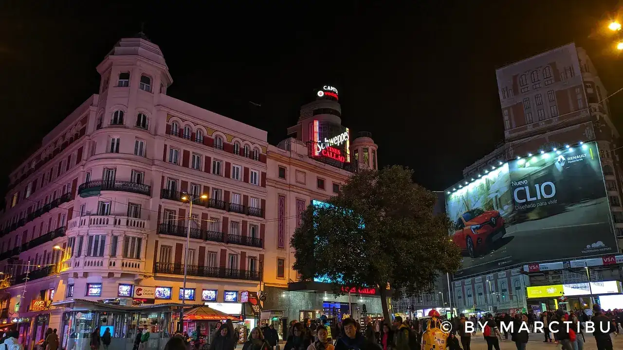 49094730397_cc1c1d1475_h.webp