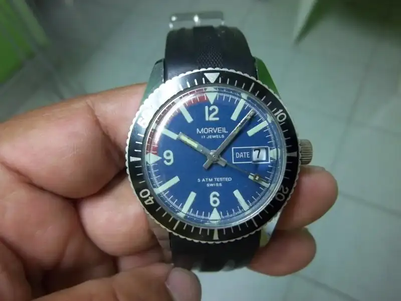 4AKZHA2.webp