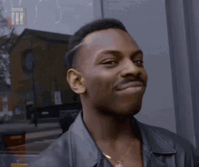4cb93a19705f37e6a68a8eec9d59af7f.gif