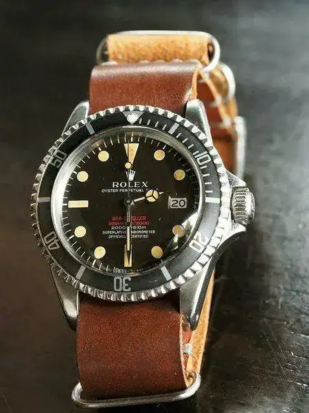 4D28IZ.webp
