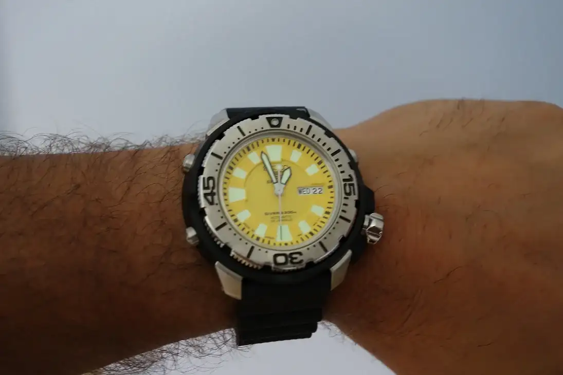 4j5vGCY.webp