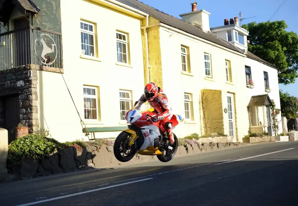 4TH-TT-PRACTICE-07-1024x706.webp