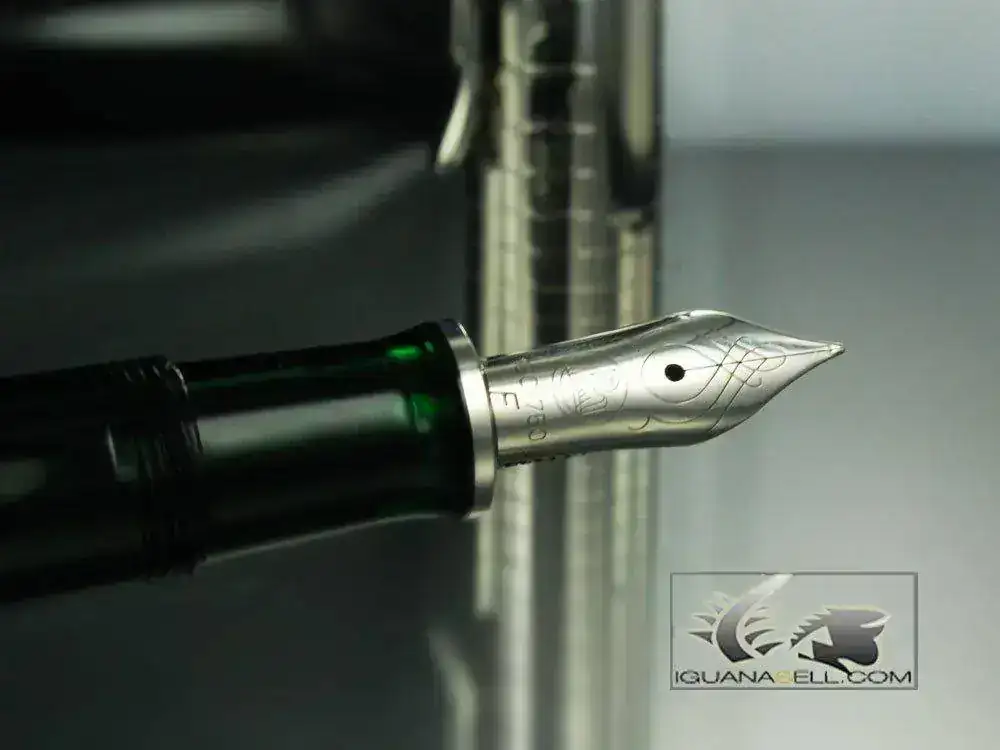 5-Fountain-Pen-Dark-Green-and-.925-Silver-945147-3.webp