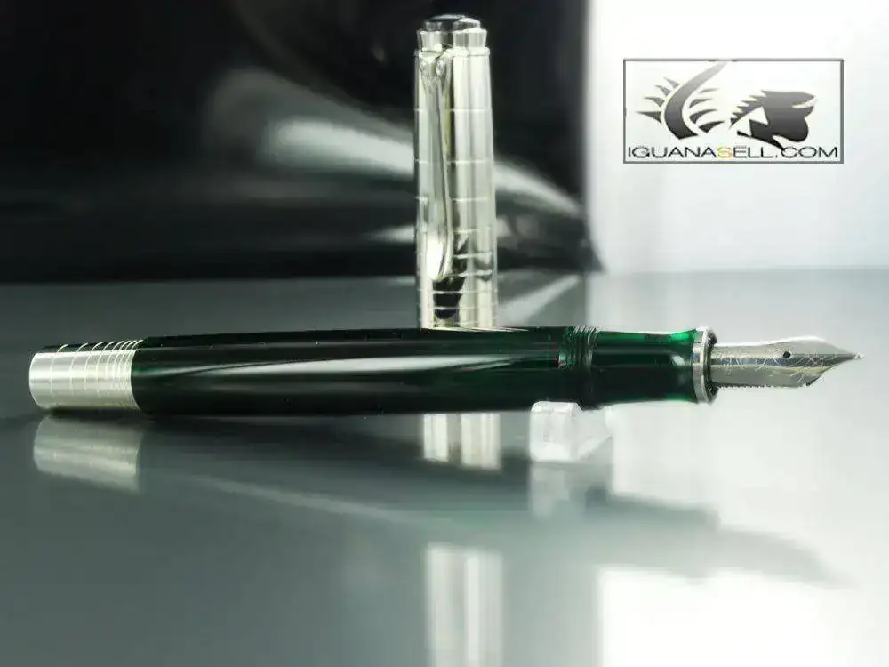 5-Fountain-Pen-Dark-Green-and-.925-Silver-945147-9.webp