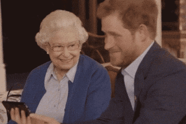 52F42A37-AF6F-491D-B69F-695802DF2868.gif