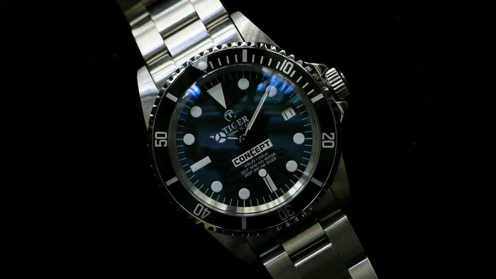 5513v2-concept-bracelet.webp