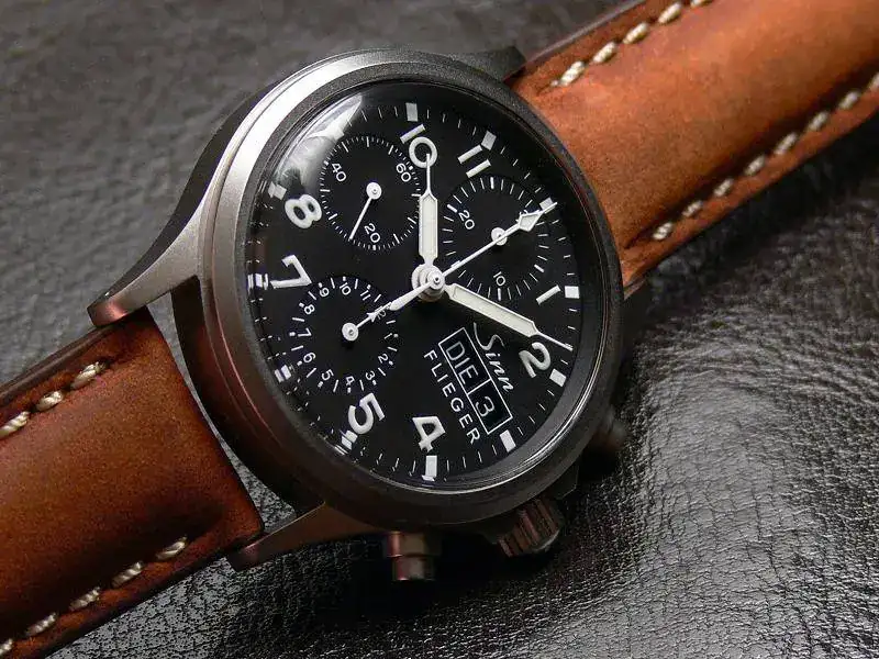 55d1347485033-manual-hand-wind-chronograph-sinn356.webp
