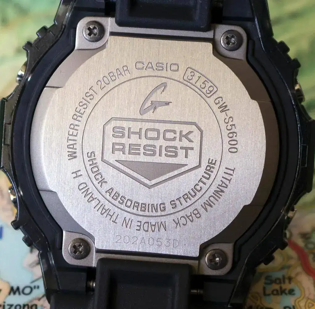 5600%20straight%20up%20caseback%20cropable.webp