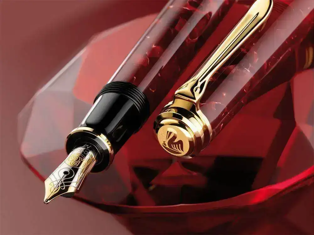 600-Ruby-Red-Fountain-Pen-Special-Edition-911479-1.webp