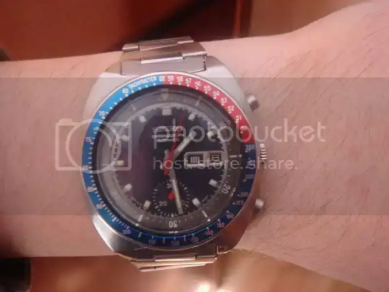 613904.webp
