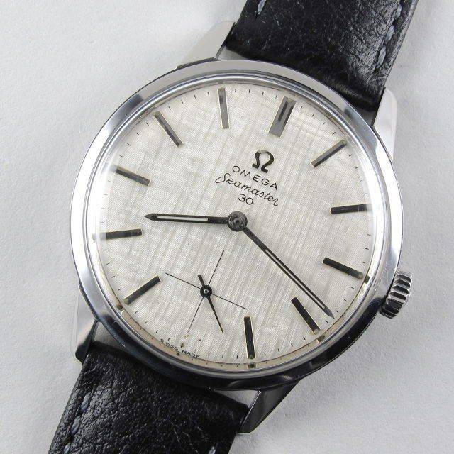 62-steel-vintage-wristwatch-circa-1962-wwos30w-V01.jpg