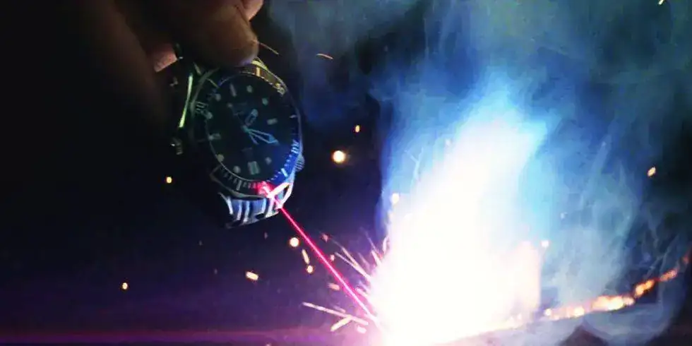 62c6b3f2b9a8aa6d3d3dd088_1446737091-laser-watch.webp