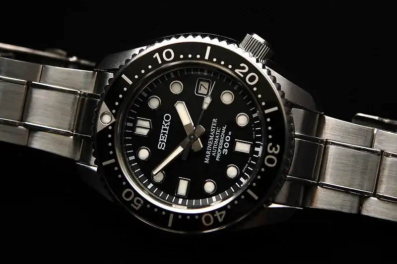 646706619_h3HBp-L.webp