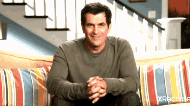 655C58E2-B32D-440F-8C4F-92DA88C3C9A2.gif