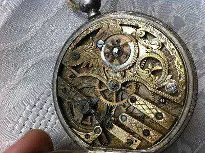657027977_tp.webp