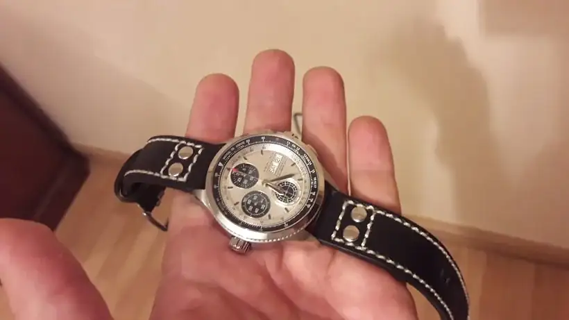 65MMrJs.webp