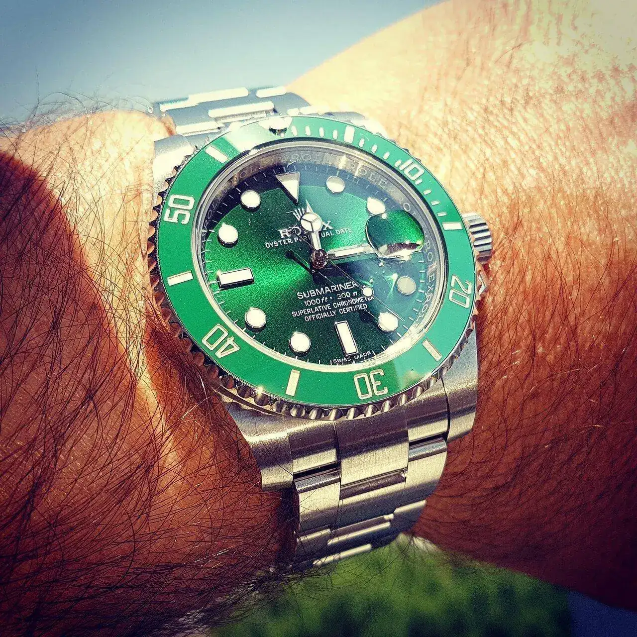 685 Rolex Submariner 40 mm Ref. 116610LV Aniversary Green 'Hulk.jpg