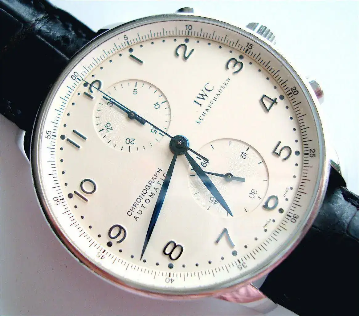 69779-iwc-portuguese-chrono-dial-movement-img_0153.webp