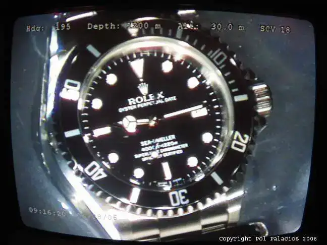6bis-1200mzoom.webp