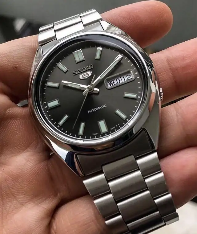 79_automatic_steel_1599743245_970f551e_progressive.webp