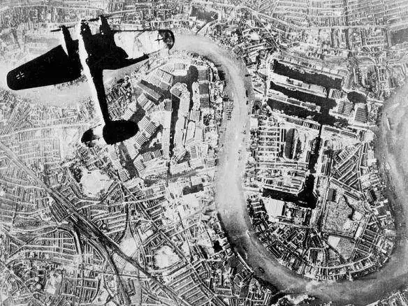 800px-heinkel_over_wapping.webp