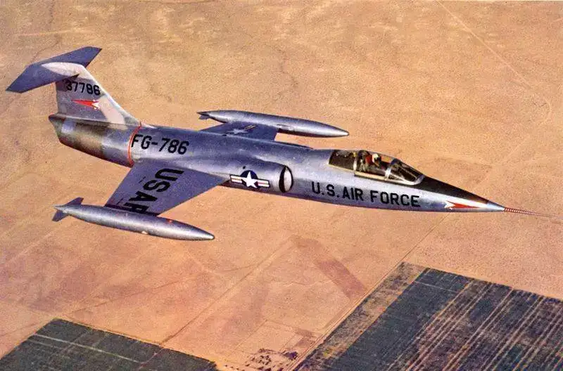 800px-Lockheed_XF-104.webp