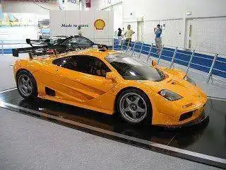 800px-McLaren_F1_LM.webp