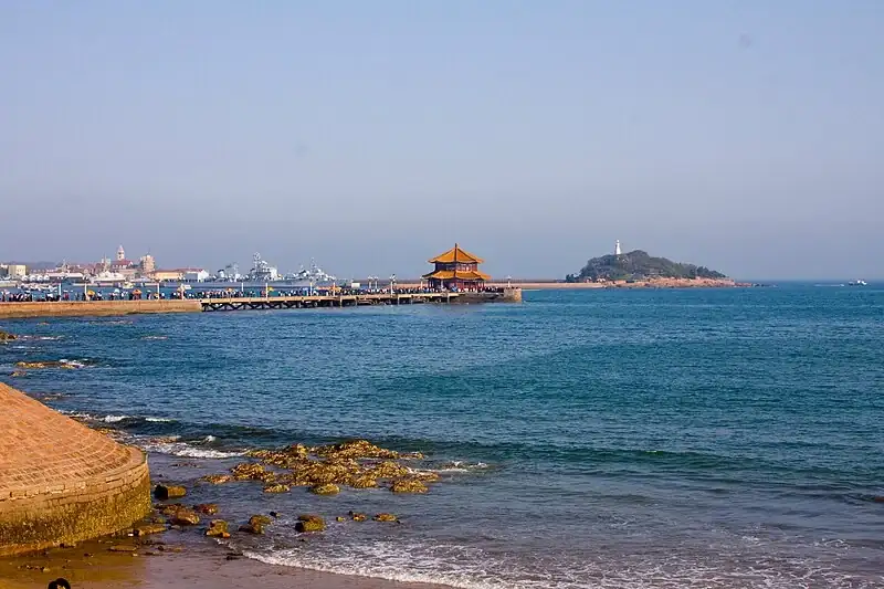 800px-Qingdao_Pier.webp