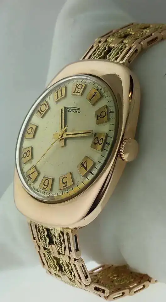841869827_o.webp