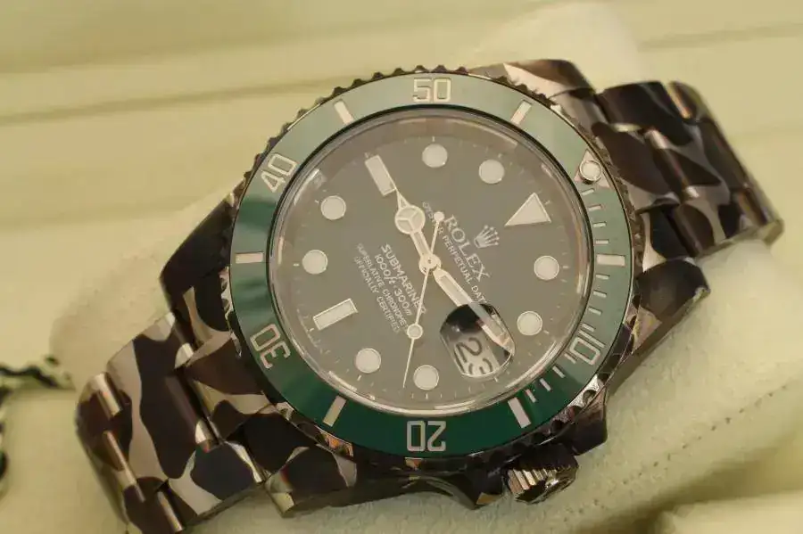 860386_360689727379046_729417920_o.webp