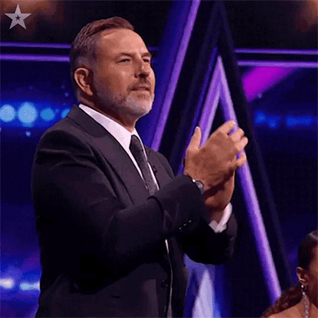 86A2E99D-9A2D-4094-B475-057CE03B1B40.gif
