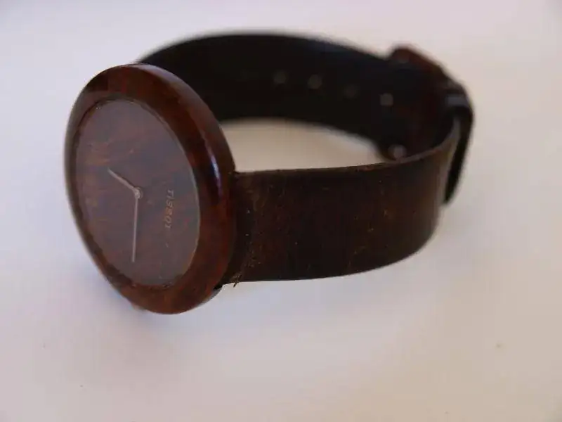 88603d1282161474-tissot-wood-watch-1.webp