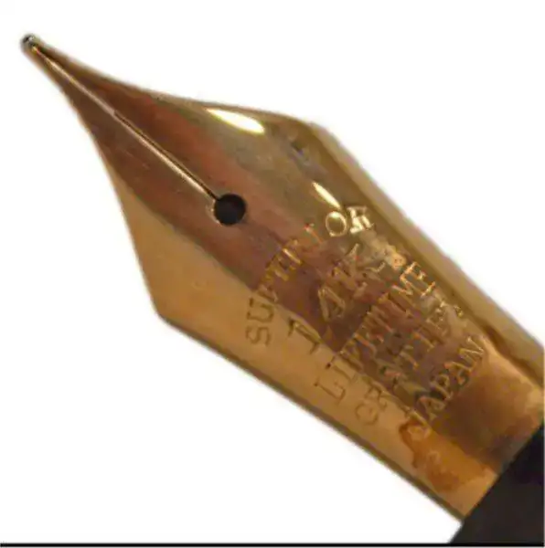 8b_Kato Celuloide estilográfica 14K .webp