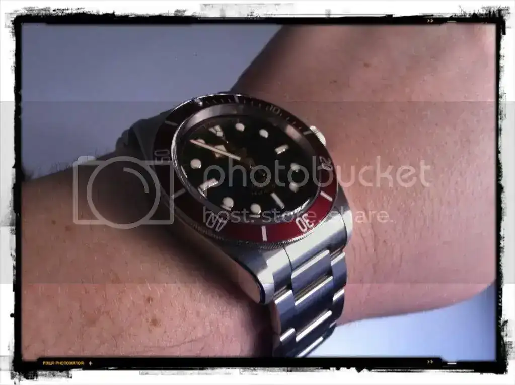 8C-259D989E5847-26657-00003039AE269BD2_zps4a582e04.webp