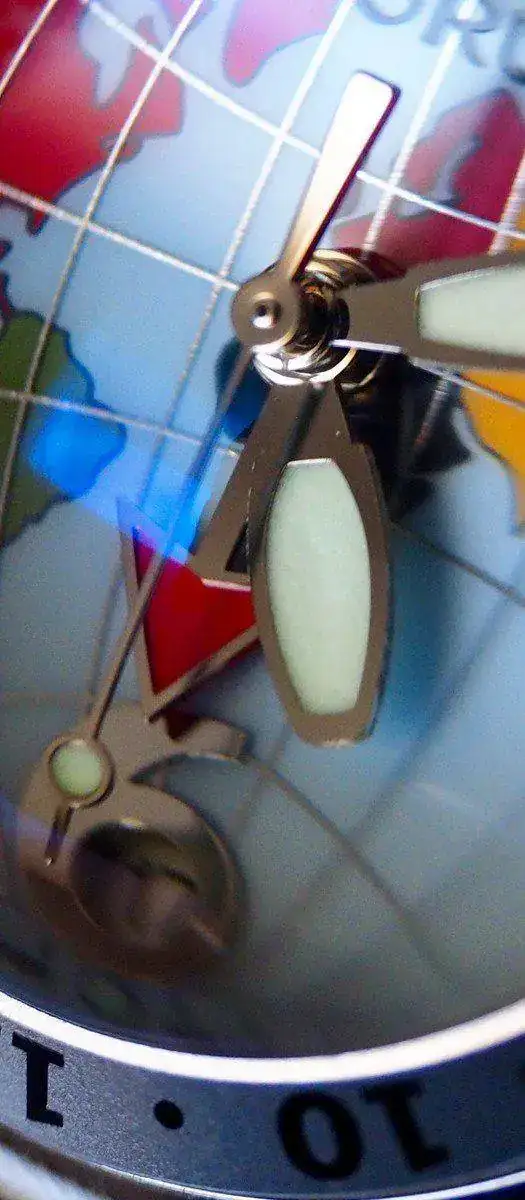8QTruf.webp