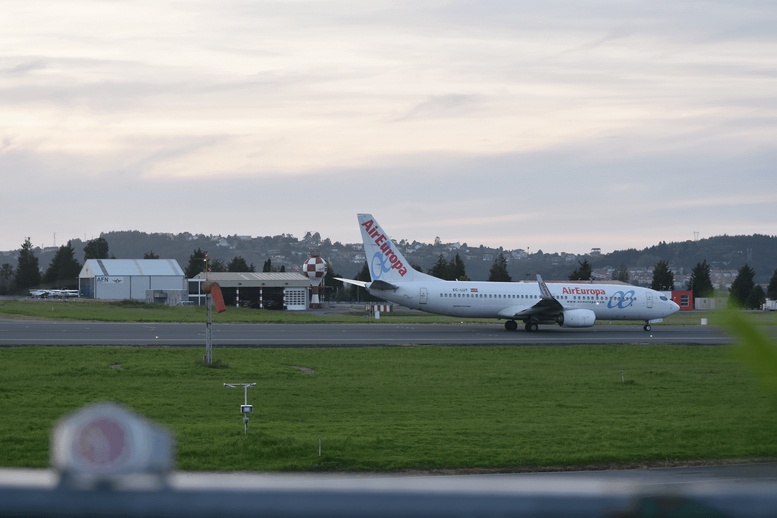 901be3c8-9f5e-49dd-b3f3-3f95ea72fc6a-1_all_12939.gif
