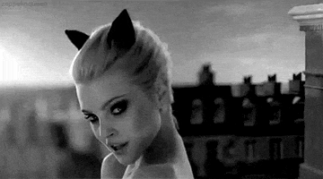 911-CEE62-B335-4130-BB63-7297-F285-B094.gif