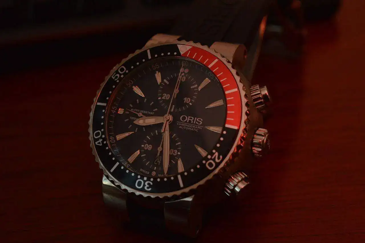 9911401944_3e43c3fd27_h.webp