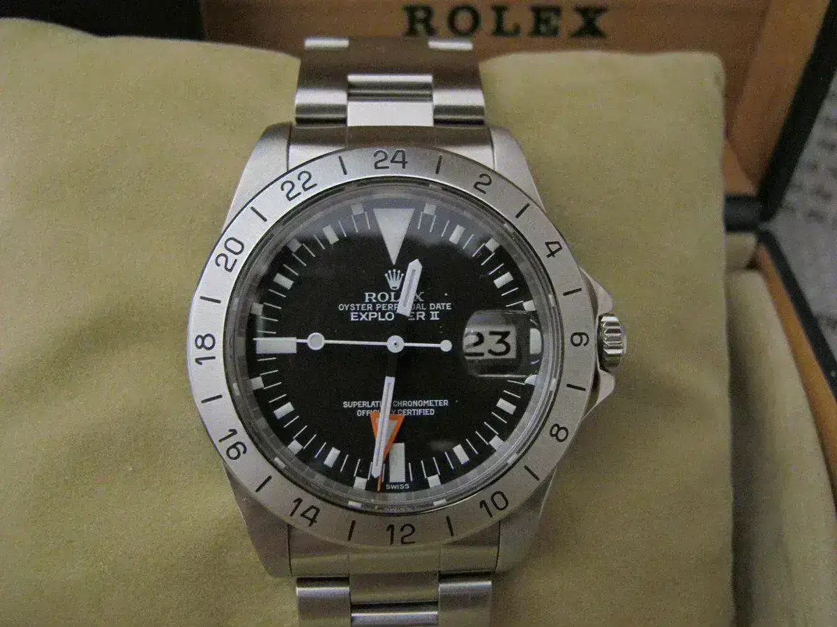 9Gq5CT.webp