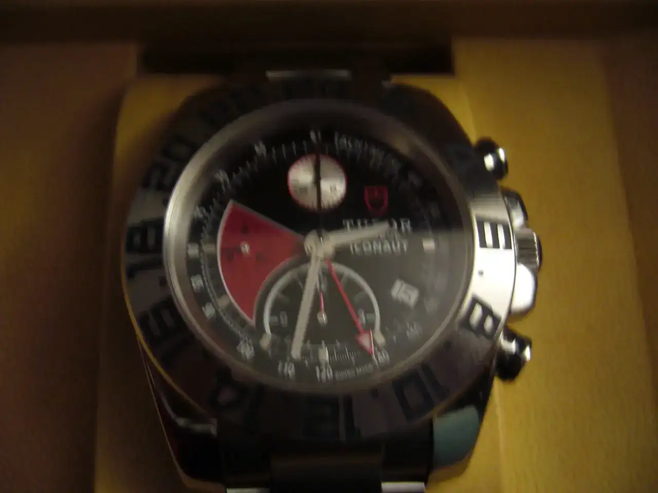 9Vd11.webp