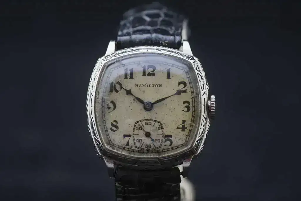 _IUG8255.webp