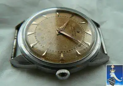 _Zenith+133-8-dialcrown.webp