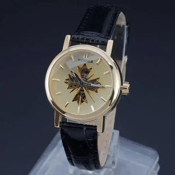 a-de-lujo-de-pulsera-mismo-viento-reloj-de-pulsera.webp