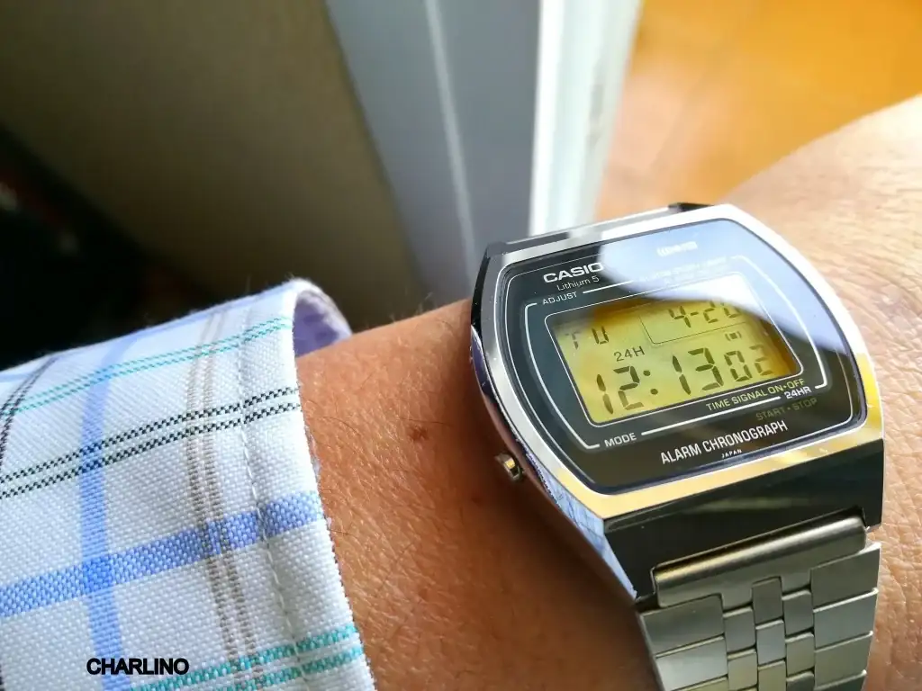 a-mi-Casio-S001-m-dulo-106-de-1980-espectacular-06.webp