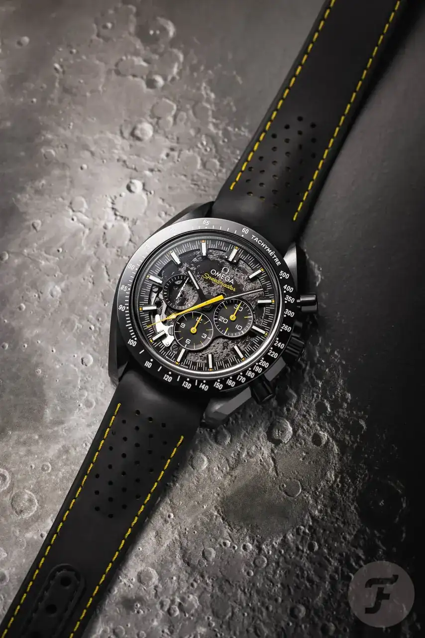 a-Speedmaster-Dark-Side-Of-The-Moon-Apollo-8-V2-16.webp