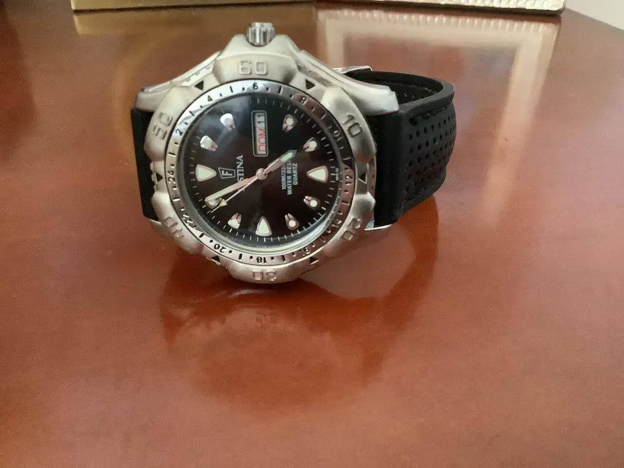 Festina 8810 store