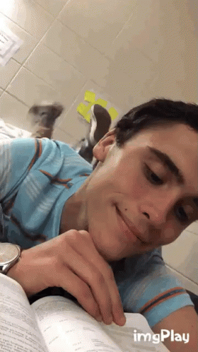 A8500DD6-91B2-4EC9-A913-779B95FA881E.gif