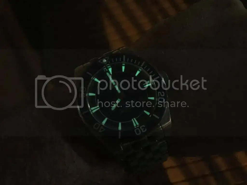A9870CCA-1971-40A5-8D5C-AF67BE257438_zpsyv2dxlp3.webp