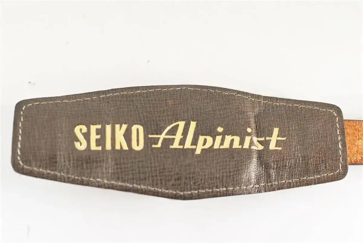 AA1E02AC-F5C2-456D-9F91-8678450E7DCC.webp