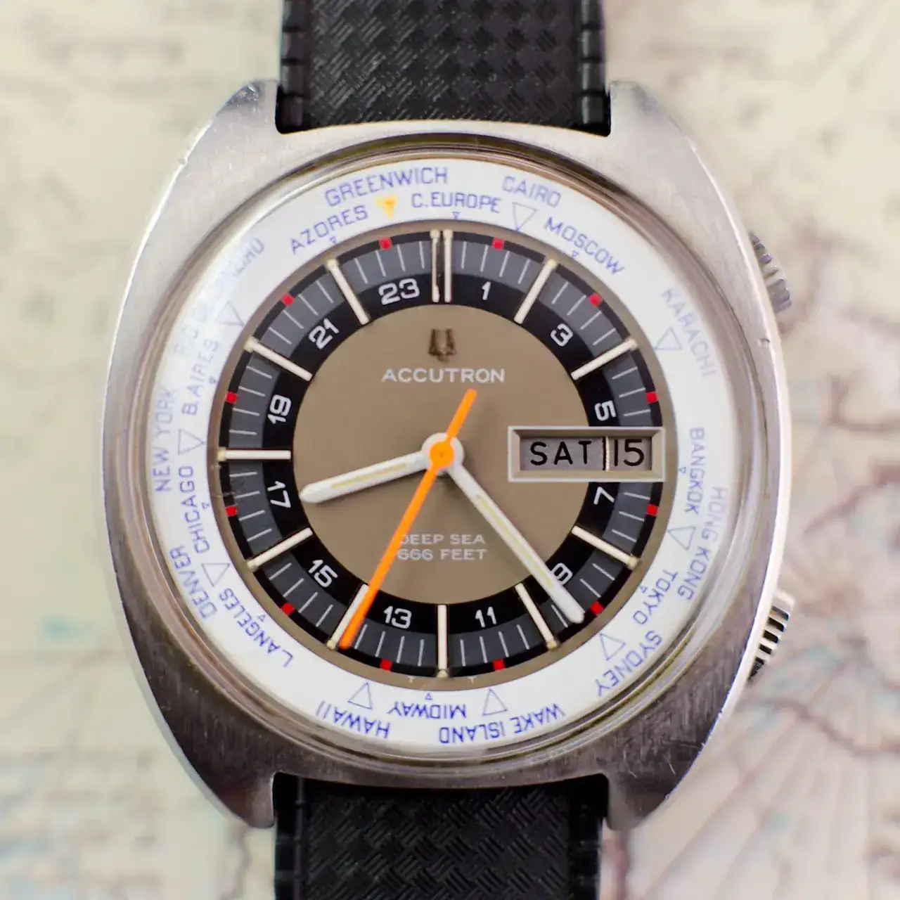 Accutron+Deep+Sea+World+Timer+c1970.webp